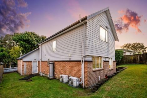 Photo of property in 305 Royal Road, Massey, Auckland, 0614