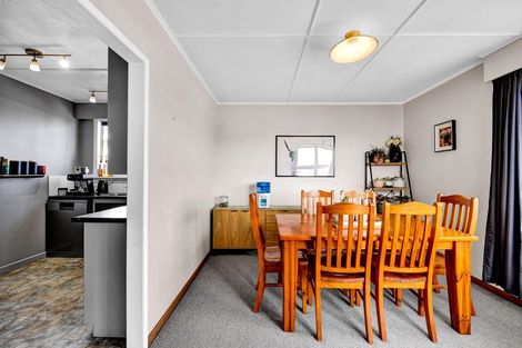 Photo of property in 112 Waihi Road, Hawera, 4610