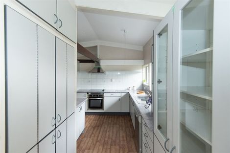 Photo of property in 2 Park Hill Road, Birkenhead, Auckland, 0626