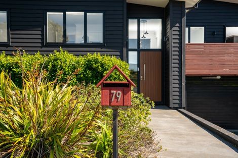 Photo of property in 79 Spenmoor Street, Newlands, Wellington, 6037