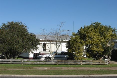 Photo of property in 160 Cook Drive, Whitianga, 3510