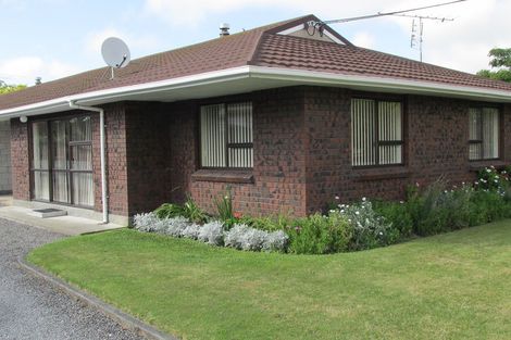 Photo of property in 55a Kempton Street, Greytown, 5712