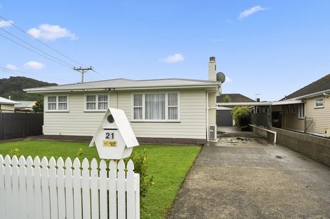 Photo of property in 21 Rata Street, Wainuiomata, Lower Hutt, 5014