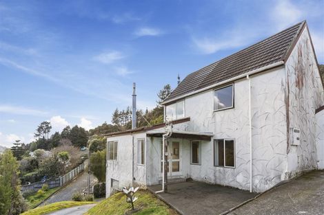 Photo of property in 4a August Avenue, Wainuiomata, Lower Hutt, 5014