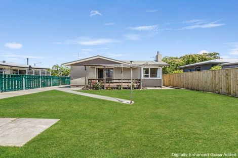 Photo of property in 12 Tasman Street, Havelock North, 4130