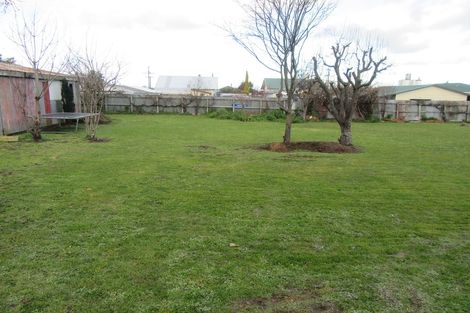 Photo of property in 43 Rhodes Street, Waimate, 7924