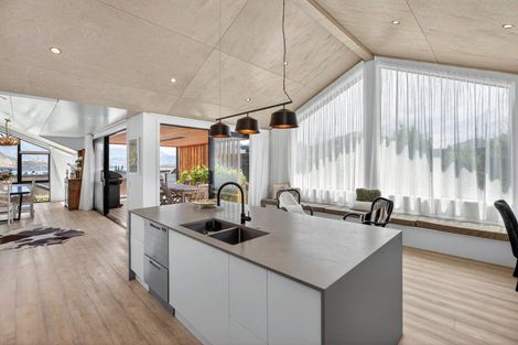 Photo of property in 23 Westview Road, Wanaka, 9305