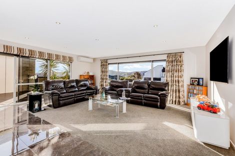 Photo of property in 40 The Masthead, Whitby, Porirua, 5024