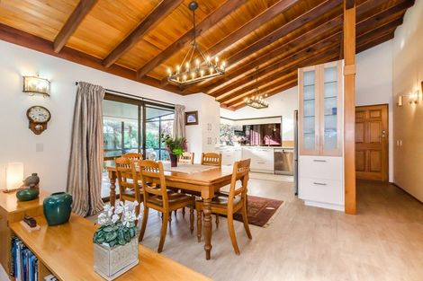 Photo of property in 1 Manu Grove, Waikanae, 5036