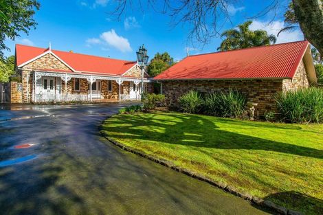 Photo of property in 15 Norwood Road, Bayswater, Auckland, 0622