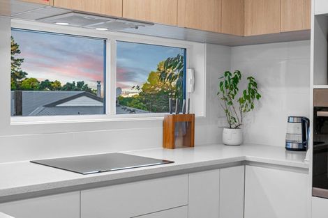 Photo of property in 61b Jaemont Avenue, Te Atatu South, Auckland, 0610