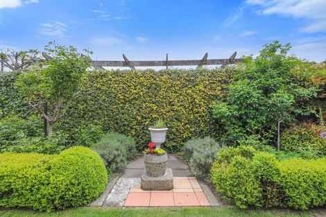 Photo of property in 46 Arrowsmith Avenue, Waipahihi, Taupo, 3330