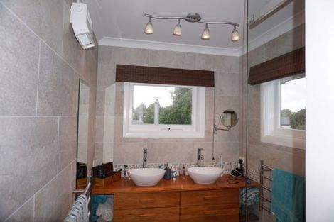 Photo of property in 188 Bartholomew Road, Levin, 5510