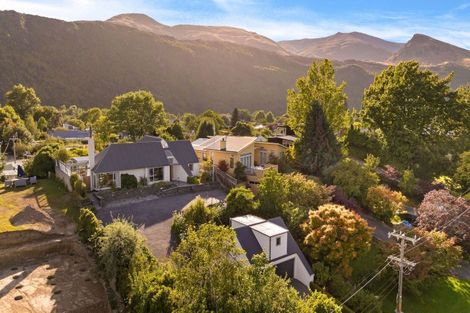 Photo of property in 3 Stafford Street, Arrowtown, 9302