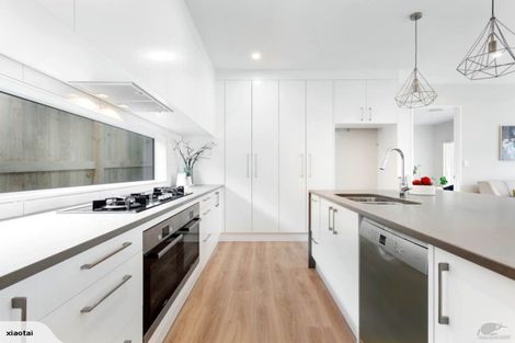 Photo of property in 125 Colonial Drive, Silverdale, 0932