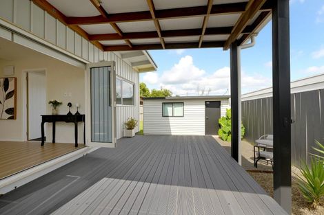 Photo of property in 3/176 Henderson Valley Road, Henderson, Auckland, 0612