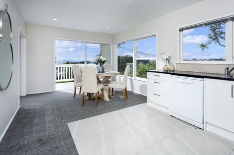 Photo of property in 1 Phillipa Place, Browns Bay, Auckland, 0630