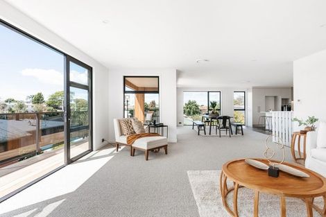 Photo of property in 8a Freyberg Street, Otumoetai, Tauranga, 3110