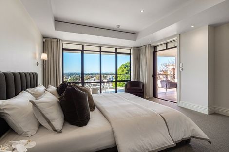 Photo of property in 422d Remuera Road, Remuera, Auckland, 1050