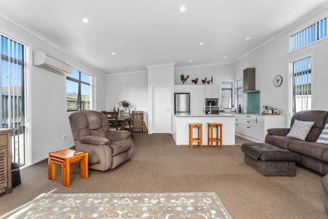 Photo of property in 4/18 Victoria Avenue, Whakatane, 3120