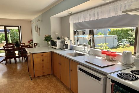 Photo of property in 56 Te Manuao Road, Otaki, 5512