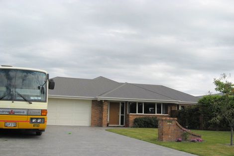 Photo of property in 2 Mclean Place, Woodend, 7610