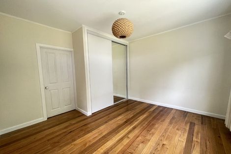 Photo of property in 4 Hillcrest Avenue, Hillcrest, Auckland, 0627