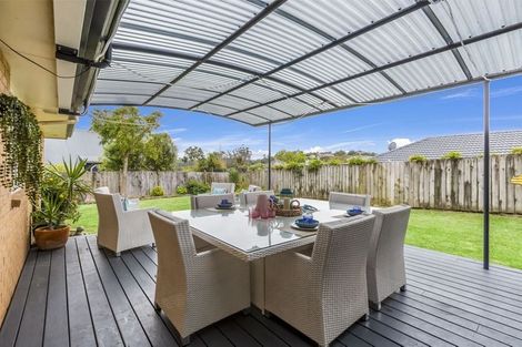 Photo of property in 58 Rivervale Grove, Stanmore Bay, Whangaparaoa, 0932