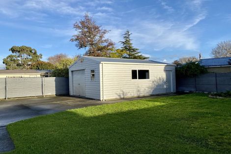 Photo of property in 28 Apollo Parade, Milson, Palmerston North, 4414