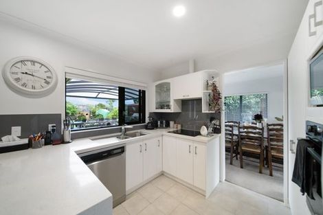 Photo of property in 3 Mull Place, Wattle Downs, Auckland, 2103
