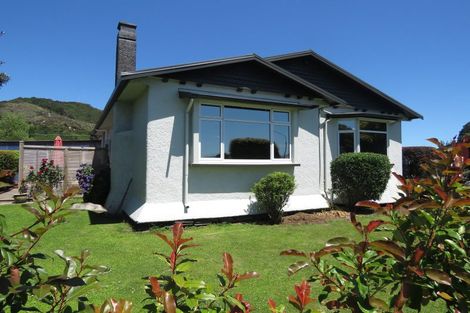 Photo of property in 15 Sinnamon Street, Reefton, 7830