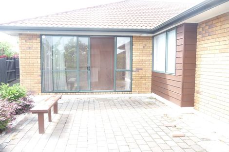 Photo of property in 1/55 Whitford Road, Botany Downs, Auckland, 2014