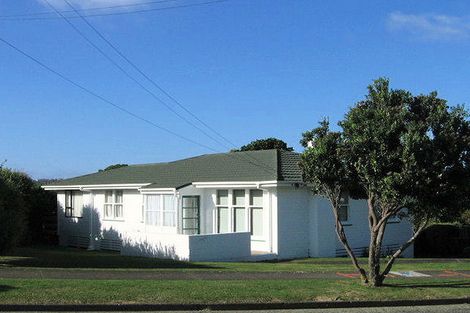 Photo of property in 4 Matatiro Street, Titahi Bay, Porirua, 5022