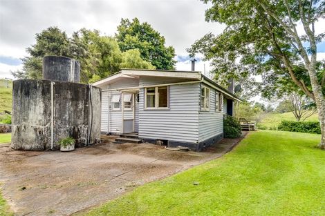 Photo of property in 1268 Waihau Road, Patoka, Napier, 4186