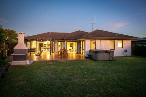 Photo of property in 9 Honiss Place, Cambridge, 3434