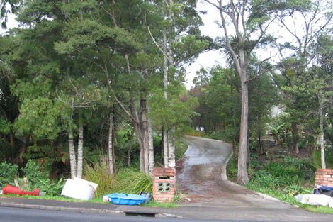 Photo of property in 88 Woodlands Park Road, Titirangi, Auckland, 0604