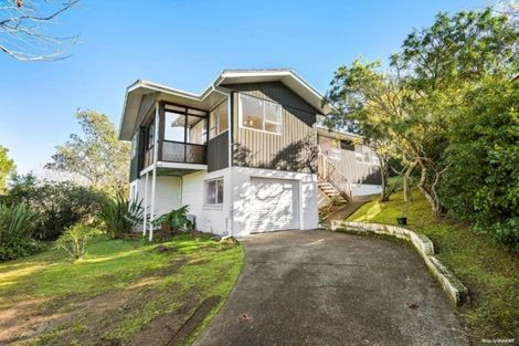Photo of property in 14 Kerria Place, Sunnynook, Auckland, 0620