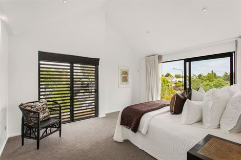 Photo of property in 26 Waiwetu Street, Fendalton, Christchurch, 8052