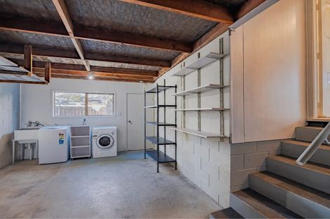 Photo of property in 2/21 Rapallo Place, Farm Cove, Auckland, 2012