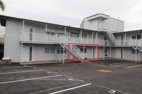 Photo of property in 2/4a Seymour Street, Saint Marys Bay, Auckland, 1011