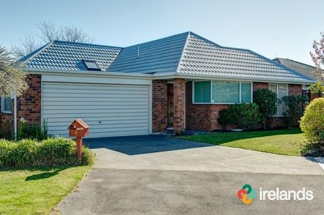Photo of property in 2/4 Mull Place, Broomfield, Christchurch, 8042