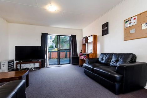 Photo of property in 92 Russell Street, Dunedin Central, Dunedin, 9016