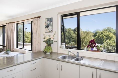 Photo of property in 19 Treeton Place, Wakefield, 7025