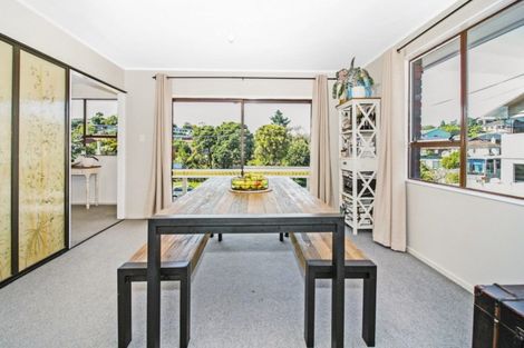 Photo of property in 28 Moulton Street, Moturoa, New Plymouth, 4310