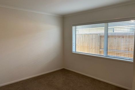 Photo of property in 28 Sabre Street, Papamoa Beach, Papamoa, 3118