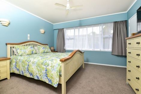 Photo of property in 3 Delamare Road, St Andrews, Hamilton, 3200