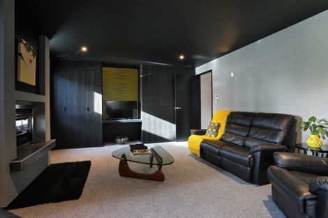 Photo of property in 19 Northside Drive, Waikiwi, Invercargill, 9810