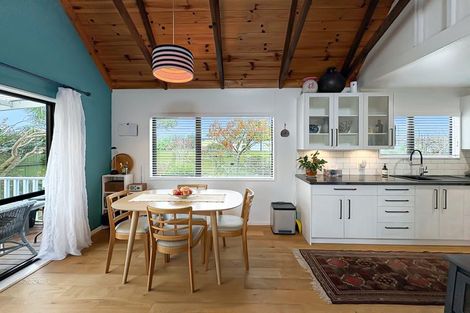 Photo of property in 17 Cornwall Road, Springvale, Whanganui, 4501