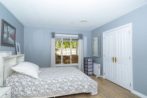 Photo of property in 9 Mcdonnell Road, Arrowtown, 9302