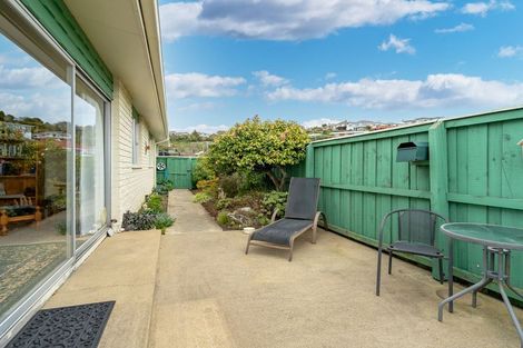 Photo of property in 14 Winston Place, Kew, Dunedin, 9012